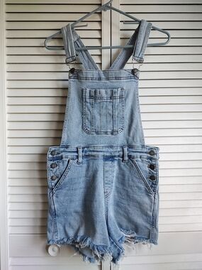 Judy Blue Light Wash Denim Overall Shorts